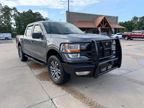 Used 2021 Ford F150 XL w/ STX Appearance Package AWD/4WD image 3