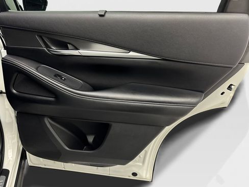 Used 2024 INFINITI QX60 Luxe image 46