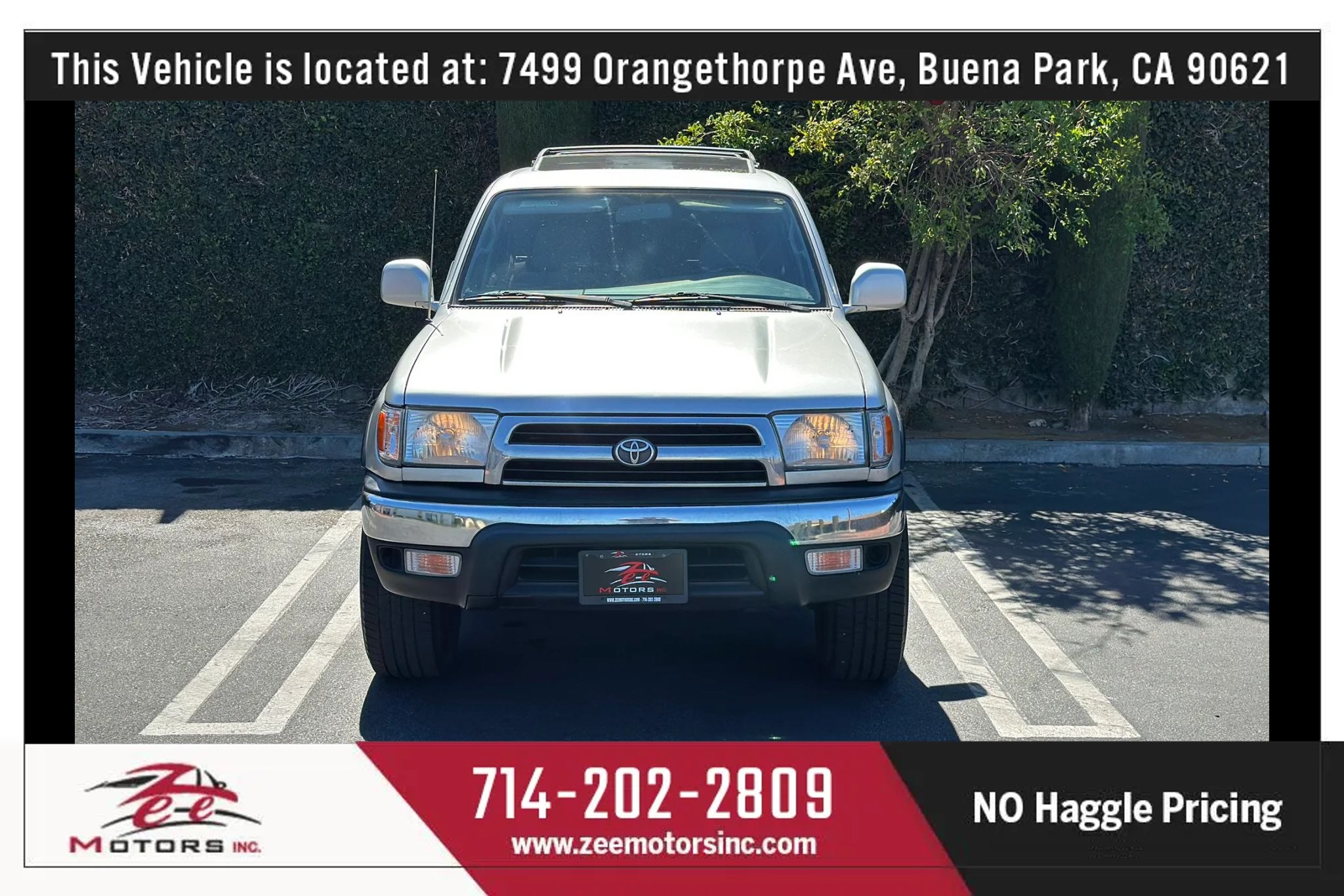 Used 2000 Toyota 4Runner SR5 RWD image 3