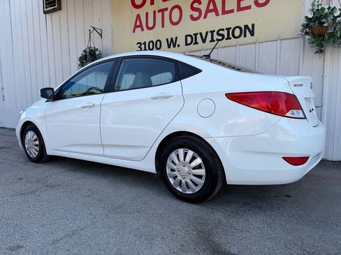 Used 2016 Hyundai Accent SE FWD image 10