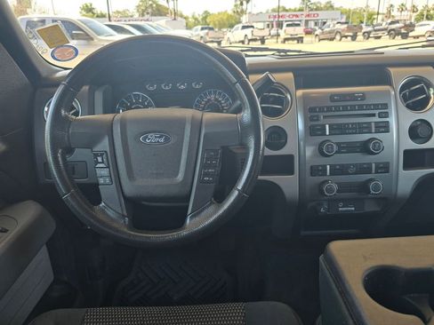 Used 2011 Ford F150 XLT w/ XLT Convenience Pkg RWD image 41