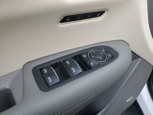 Certified 2023 Cadillac XT5 Premium Luxury image 24