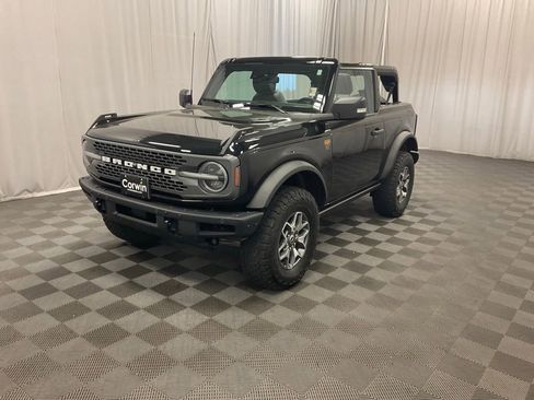 Used 2024 Ford Bronco Badlands AWD/4WD image 15