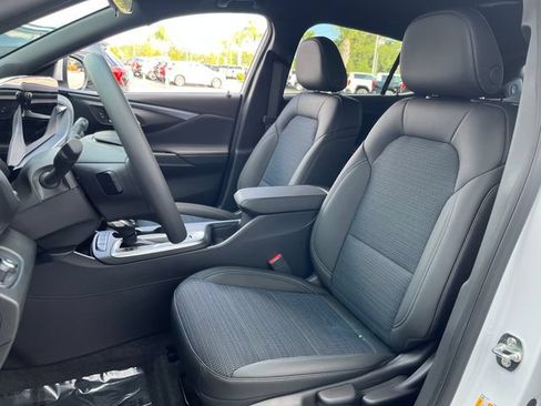 New 2026 Buick Envista Preferred FWD image 12