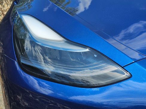 Used 2024 Tesla Model Y Long Range RWD image 24