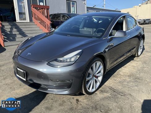 Used 2018 Tesla Model 3 Performance image 87