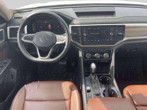 Used 2022 Volkswagen Atlas SEL AWD/4WD image 14