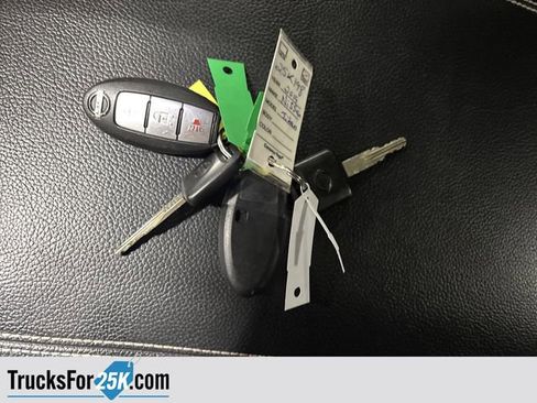 Used 2018 Nissan Titan PRO-4X image 29