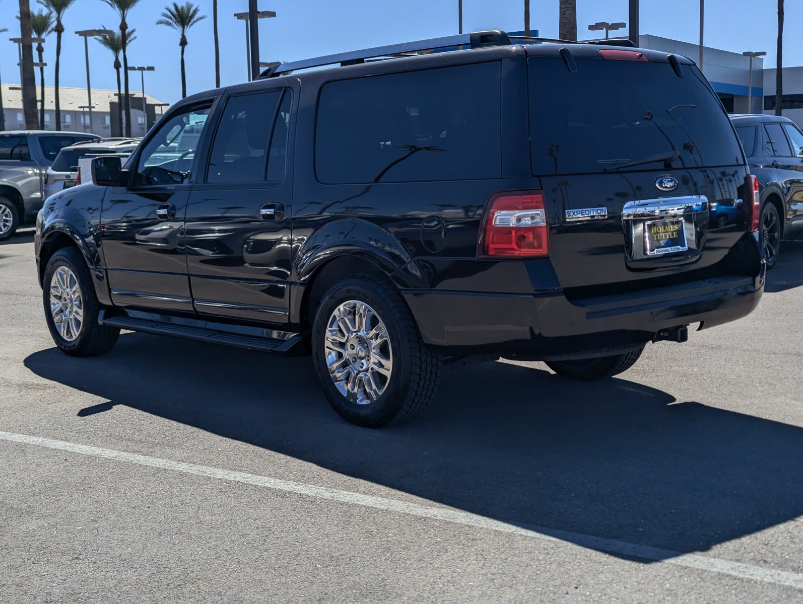 Used 2013 Ford Expedition EL Limited AWD/4WD image 4