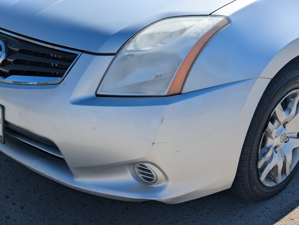 Used 2012 Nissan Sentra 2.0 S FWD image 11