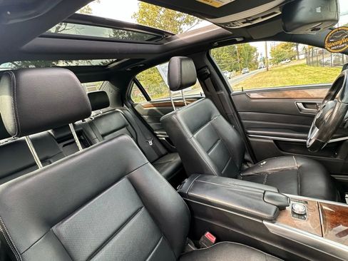Used 2014 Mercedes-Benz E 350 4MATIC Sedan image 32