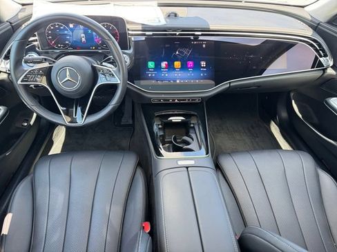 Used 2025 Mercedes-Benz E 450 4MATIC Sedan image 15