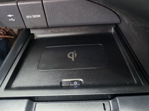 Used 2019 Toyota Camry LE w/ Sunroof Package image 28