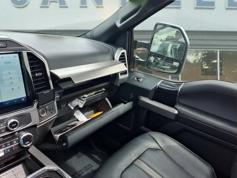 Used 2022 Ford F250 Platinum w/ FX4 Off-Road Package AWD/4WD image 22