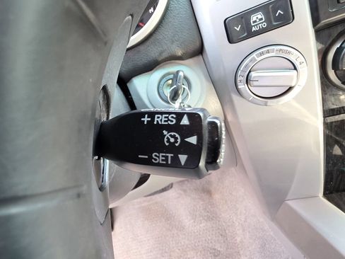 Used 2007 Toyota 4Runner Limited AWD/4WD image 26