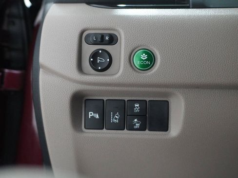 Used 2016 Honda Pilot Elite image 13