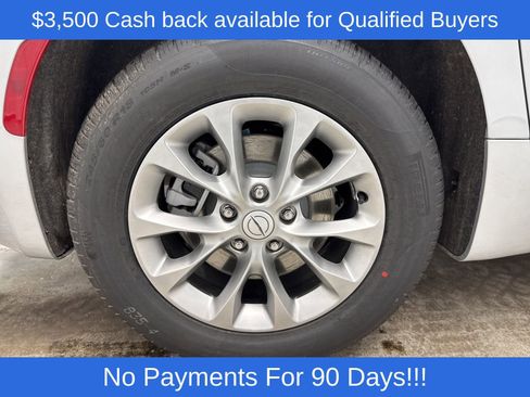 New 2026 Chrysler Pacifica Select image 43