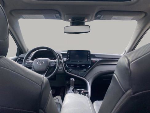 Used 2022 Toyota Camry XSE w/ Navigation Package image 33