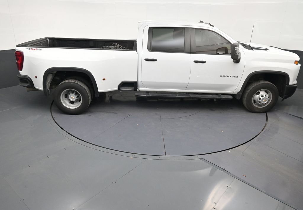 Used 2025 Chevrolet Silverado 3500 W/T AWD/4WD image 16
