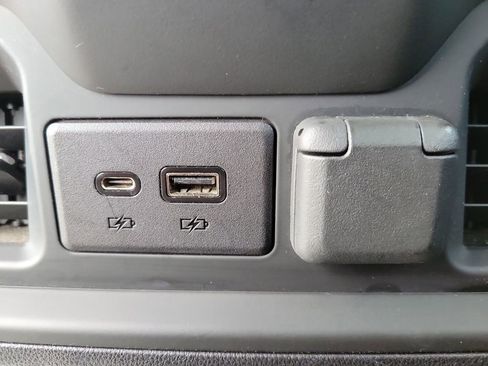 Certified 2021 Chevrolet Silverado 1500 RST image 15