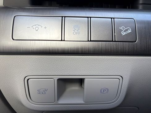 New 2026 Hyundai Kona Limited image 3