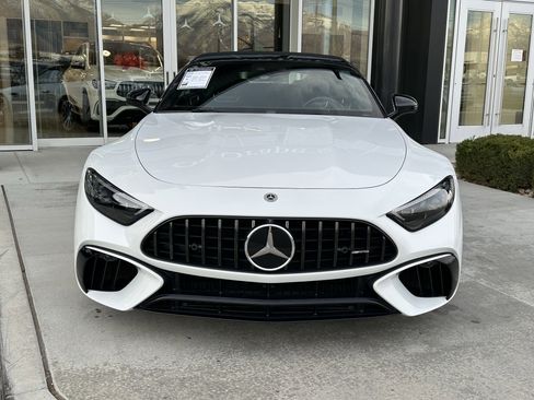 Used 2022 Mercedes-Benz SL 63 AMG 4MATIC image 3