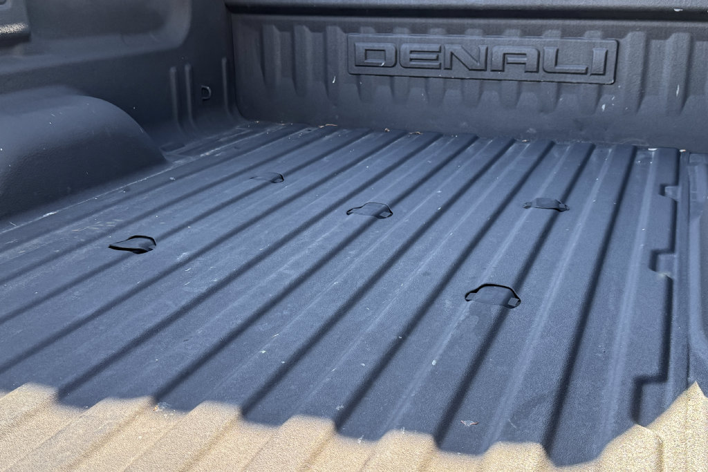 Used 2019 GMC Sierra 3500 Denali w/ Duramax Plus Package AWD/4WD image 20