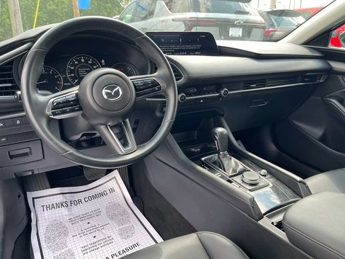 Used 2024 MAZDA MAZDA3 s FWD image 11