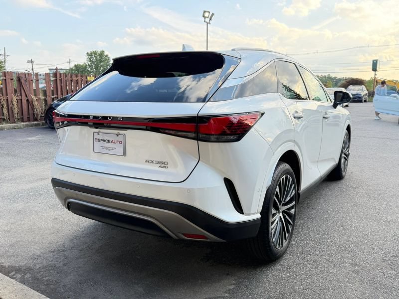 Used 2023 Lexus RX 350 Premium Plus w/ Accessory Package AWD/4WD image 6