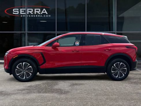 Used 2024 Chevrolet Blazer EV LT AWD/4WD image 2