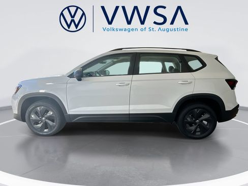 Certified 2025 Volkswagen Taos S FWD image 5
