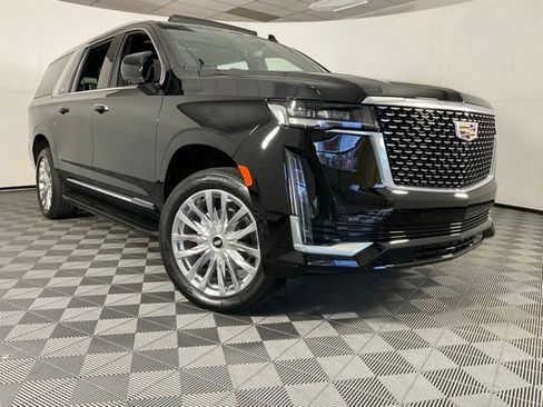 Certified 2024 Cadillac Escalade ESV Premium Luxury image 43