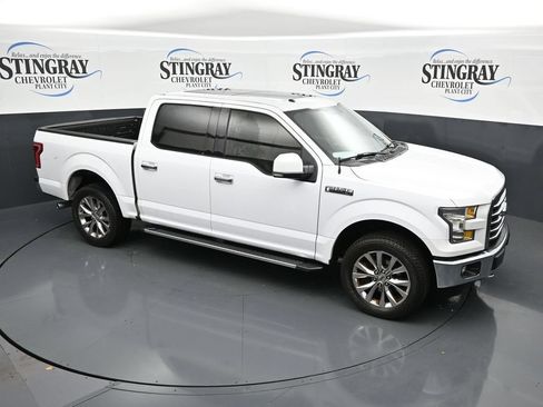 Used 2016 Ford F150 XLT w/ Equipment Group 302A Luxury AWD/4WD image 18