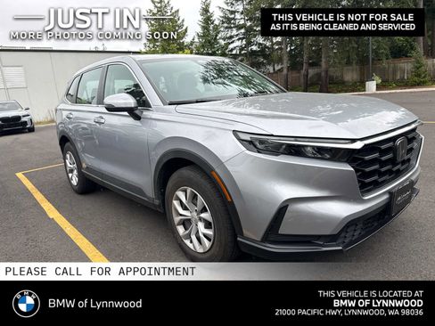 Used 2023 Honda CR-V LX image 1