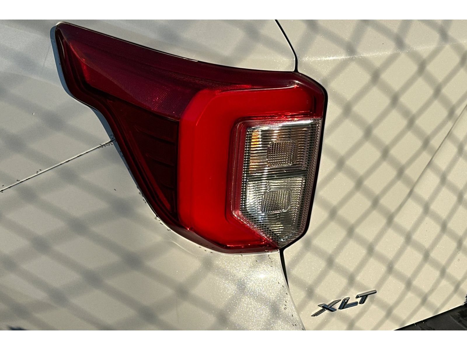 Used 2020 Ford Explorer XLT w/ Equipment Group 202A AWD/4WD image 7