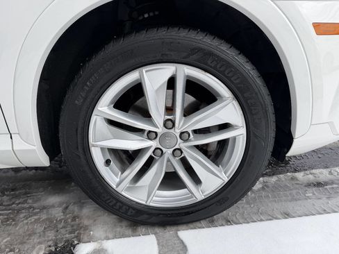 Used 2017 Audi Q3 2.0T Premium w/ Convenience Package image 14