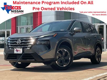 Used 2025 Nissan Rogue SV