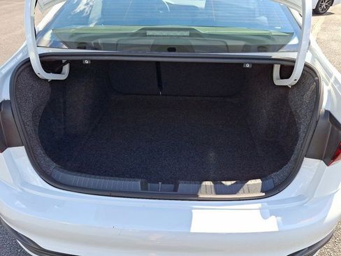 Certified 2024 Volkswagen Jetta Sport image 32