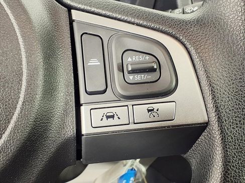 Used 2018 Subaru Forester 2.5i Premium image 18