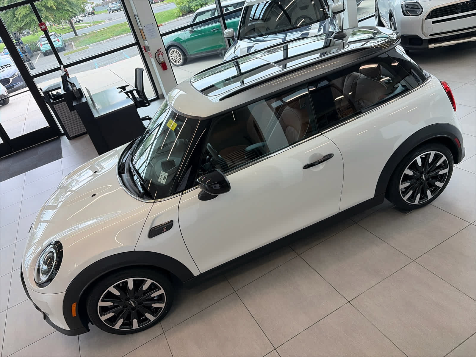 Used 2024 MINI Cooper S FWD image 16