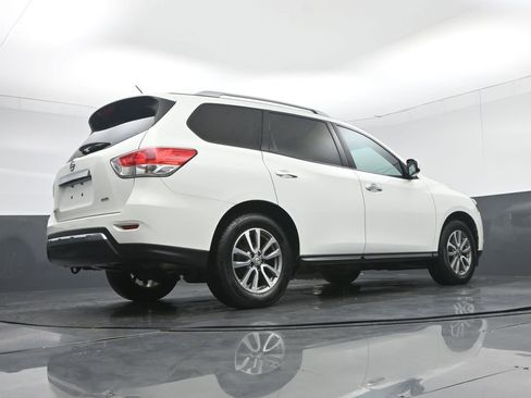 Used 2015 Nissan Pathfinder S image 64