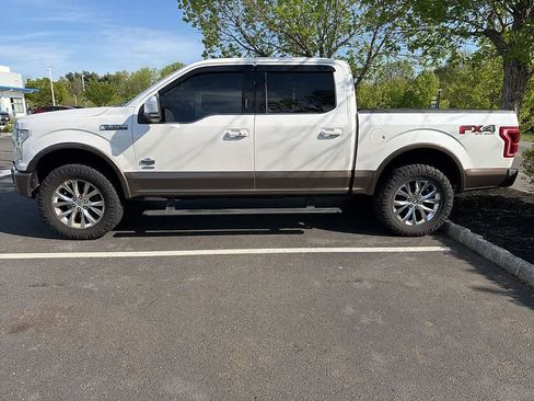 Used 2016 Ford F150 King Ranch w/ Equipment Group 601A Luxury AWD/4WD image 13
