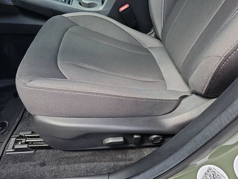 Certified 2026 Subaru Crosstrek 2.5i Premium AWD/4WD image 37