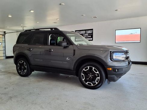Used 2022 Ford Bronco Sport Outer Banks AWD/4WD image 3