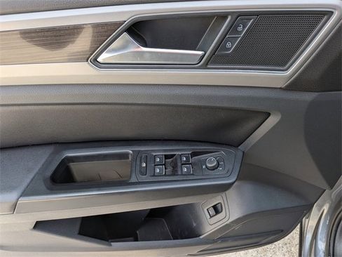 Used 2019 Volkswagen Atlas SEL image 11