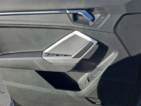 Used 2022 Audi Q3 2.0T Premium Plus w/ Premium Plus Package image 26