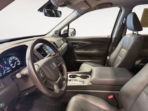 Used 2025 Honda Ridgeline RTL image 10