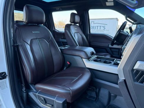 Used 2017 Ford F350 Platinum w/ Platinum Ultimate Package image 27