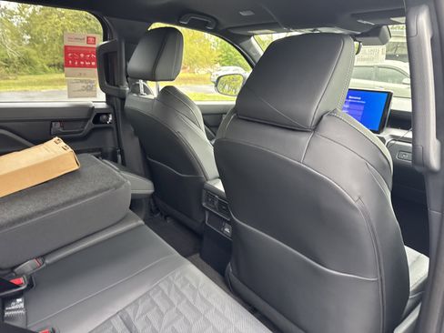 New 2025 Toyota 4Runner TRD Off-Road Premium image 29