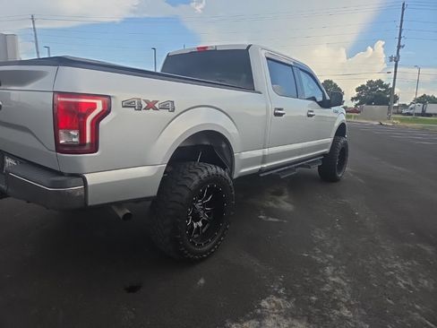 Used 2017 Ford F150 XLT w/ Trailer Tow Package AWD/4WD image 12